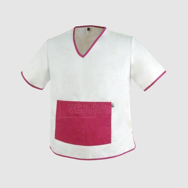 Camisola blanca con bolsillo rojo