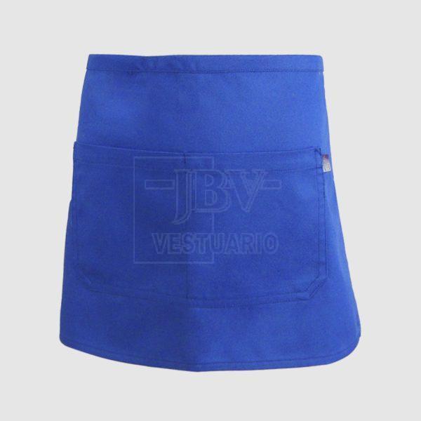 Delantal azul con bolsillo